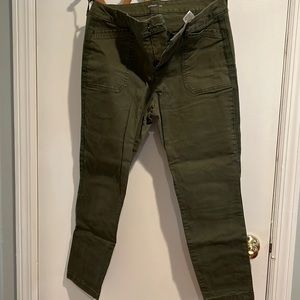 Old Navy Olive Pixie Pants